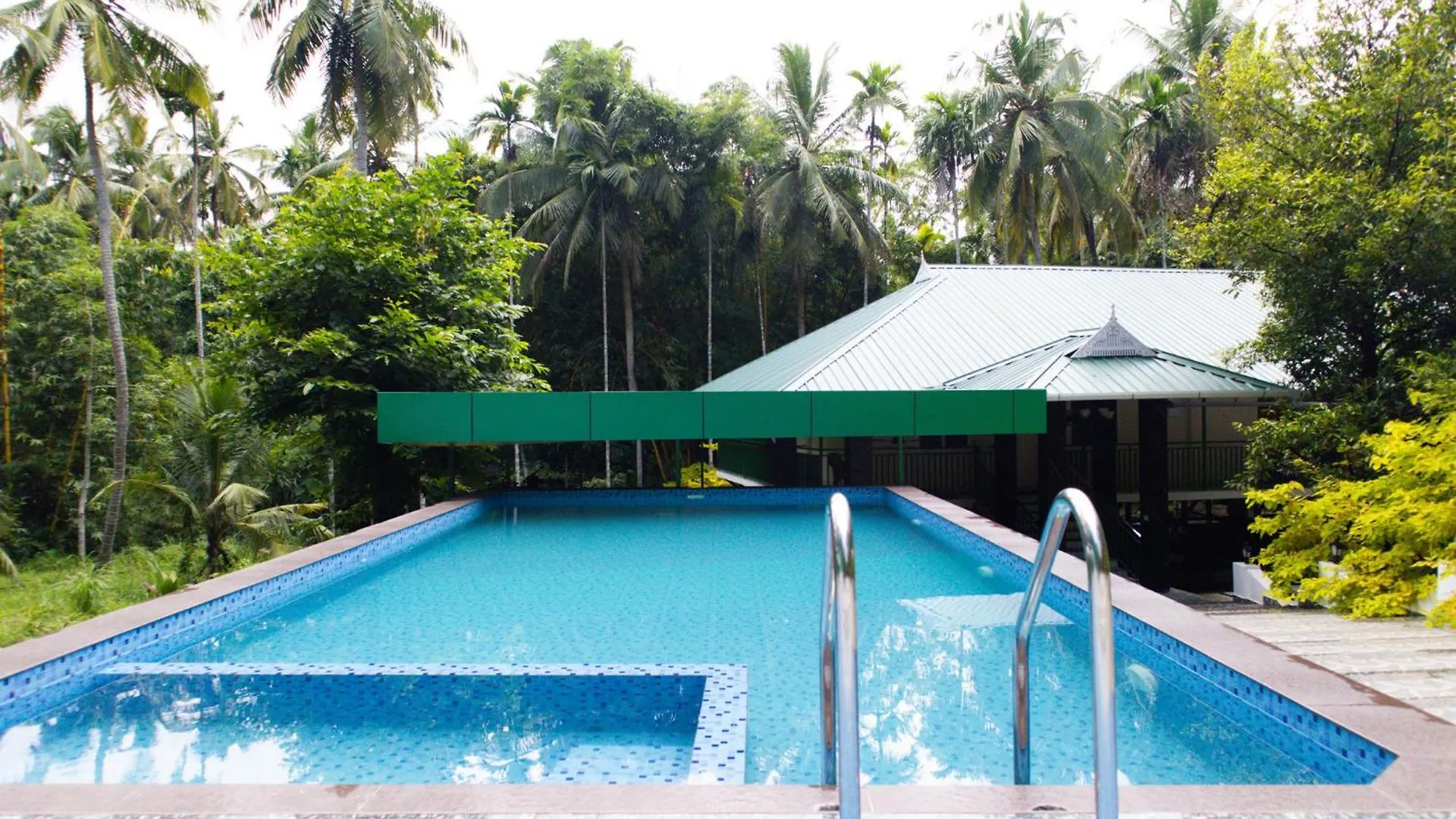 Nutmeg Farmstay With Pool, Vadakkencherry, Palakkad Vadakkancheri Holiday home